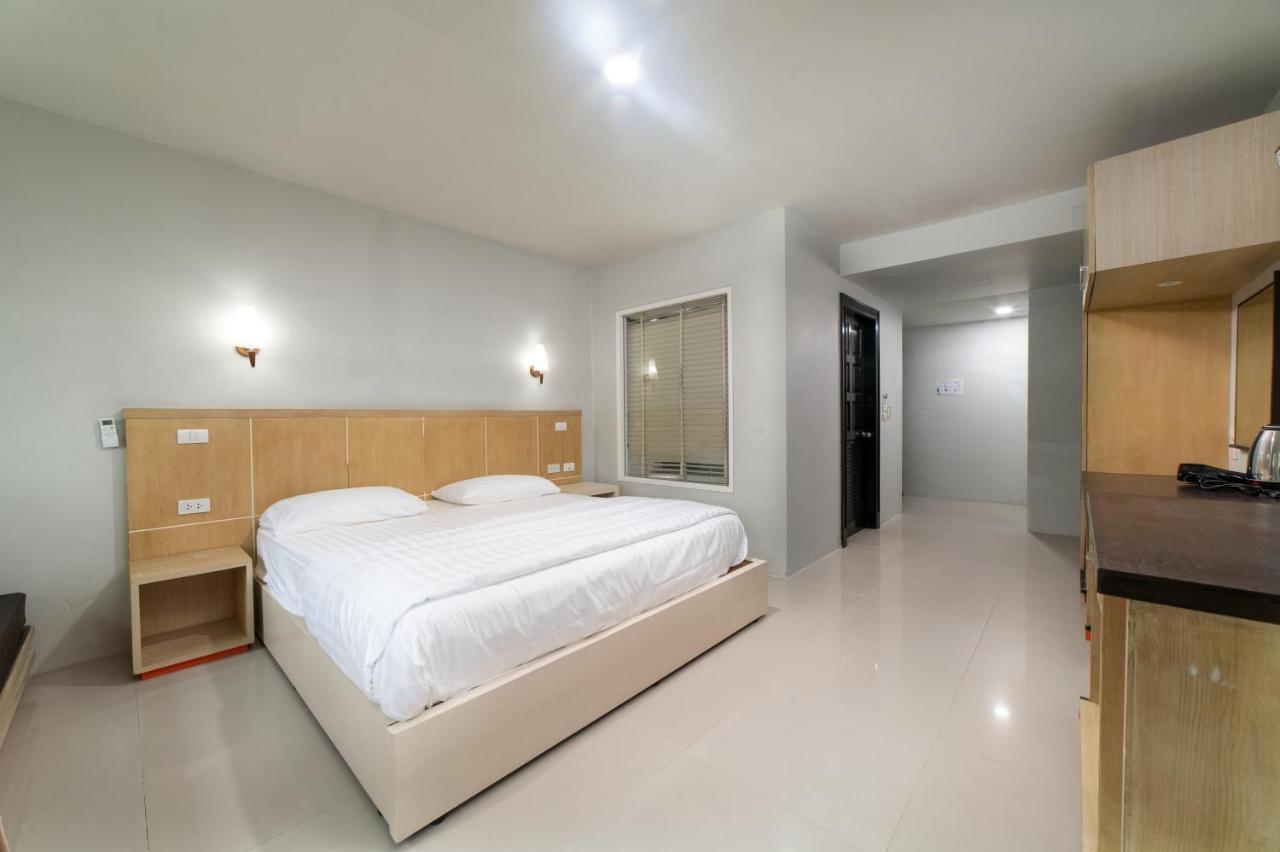 Gp House Phuket Patong Beach Eksteriør billede