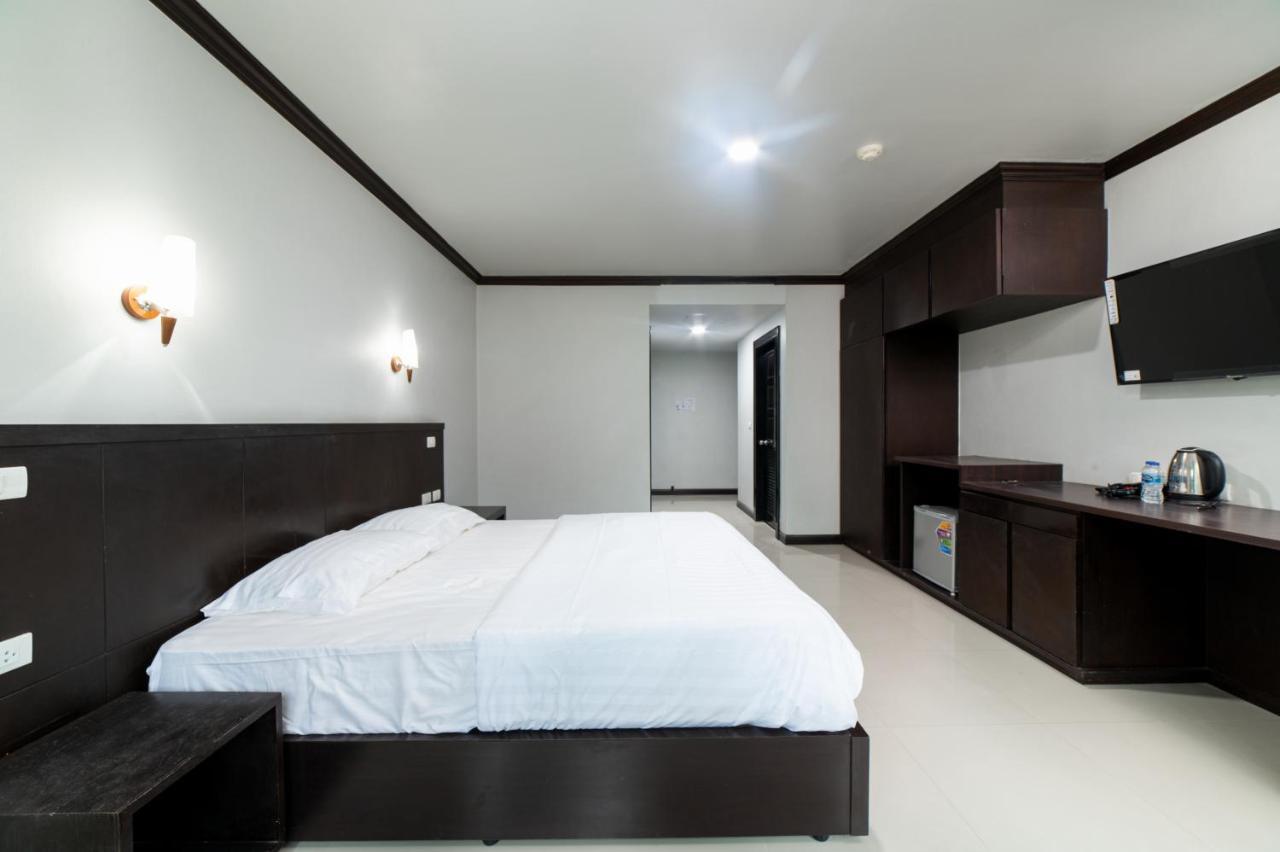 Gp House Phuket Patong Beach Eksteriør billede