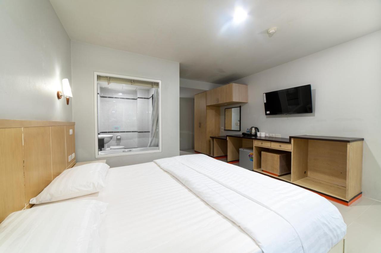 Gp House Phuket Patong Beach Eksteriør billede