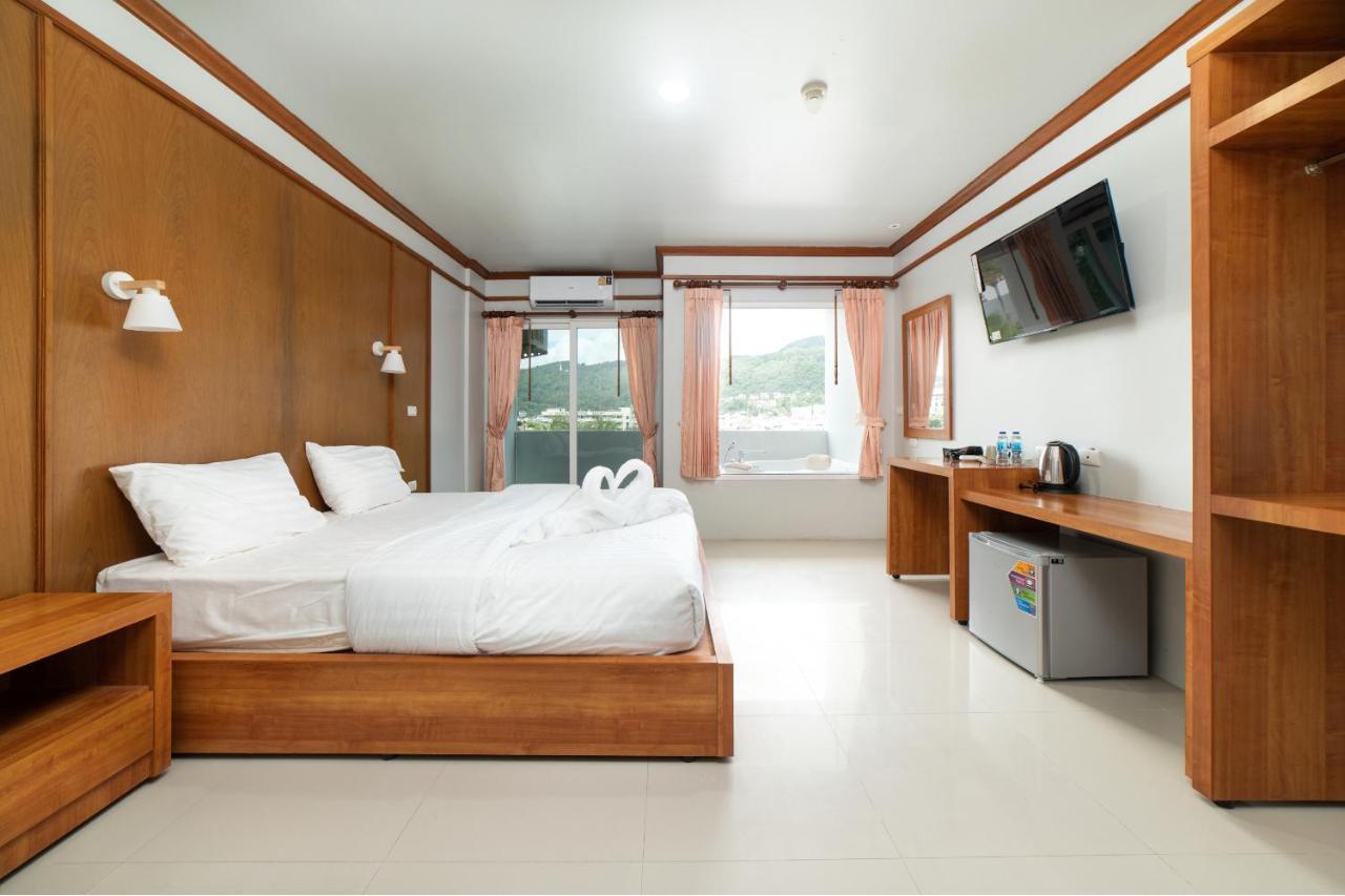 Gp House Phuket Patong Beach Eksteriør billede