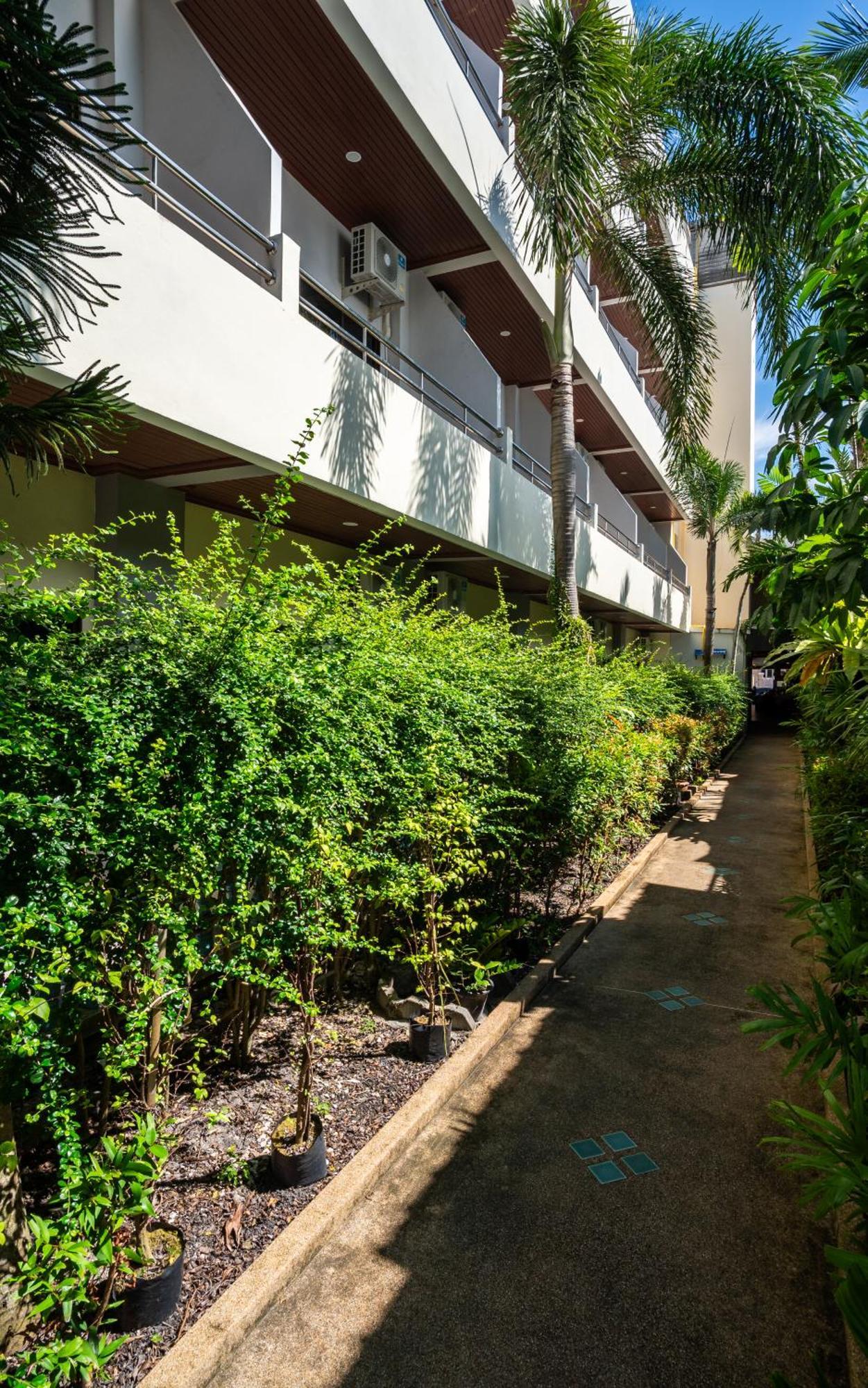 Gp House Phuket Patong Beach Eksteriør billede