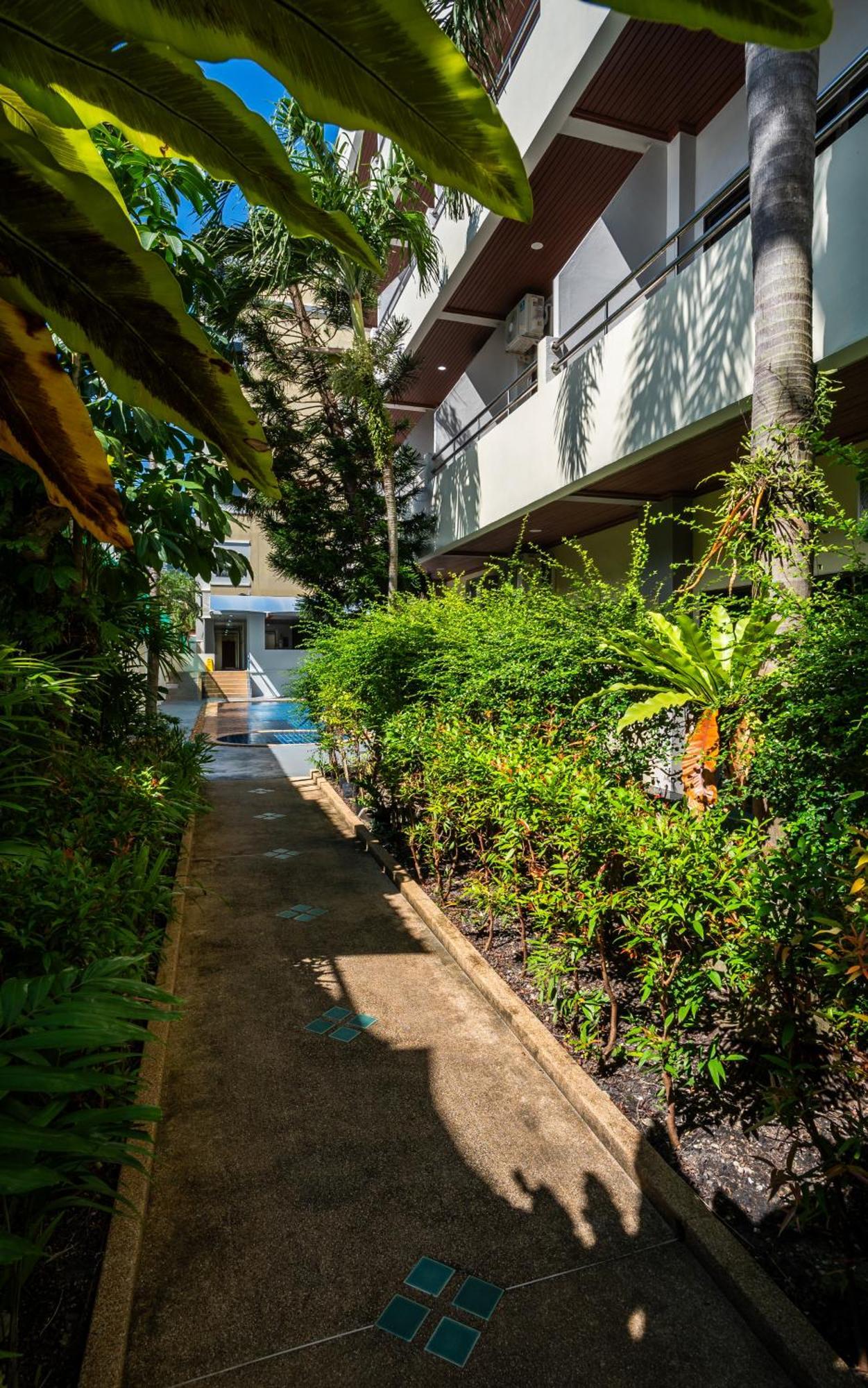 Gp House Phuket Patong Beach Eksteriør billede
