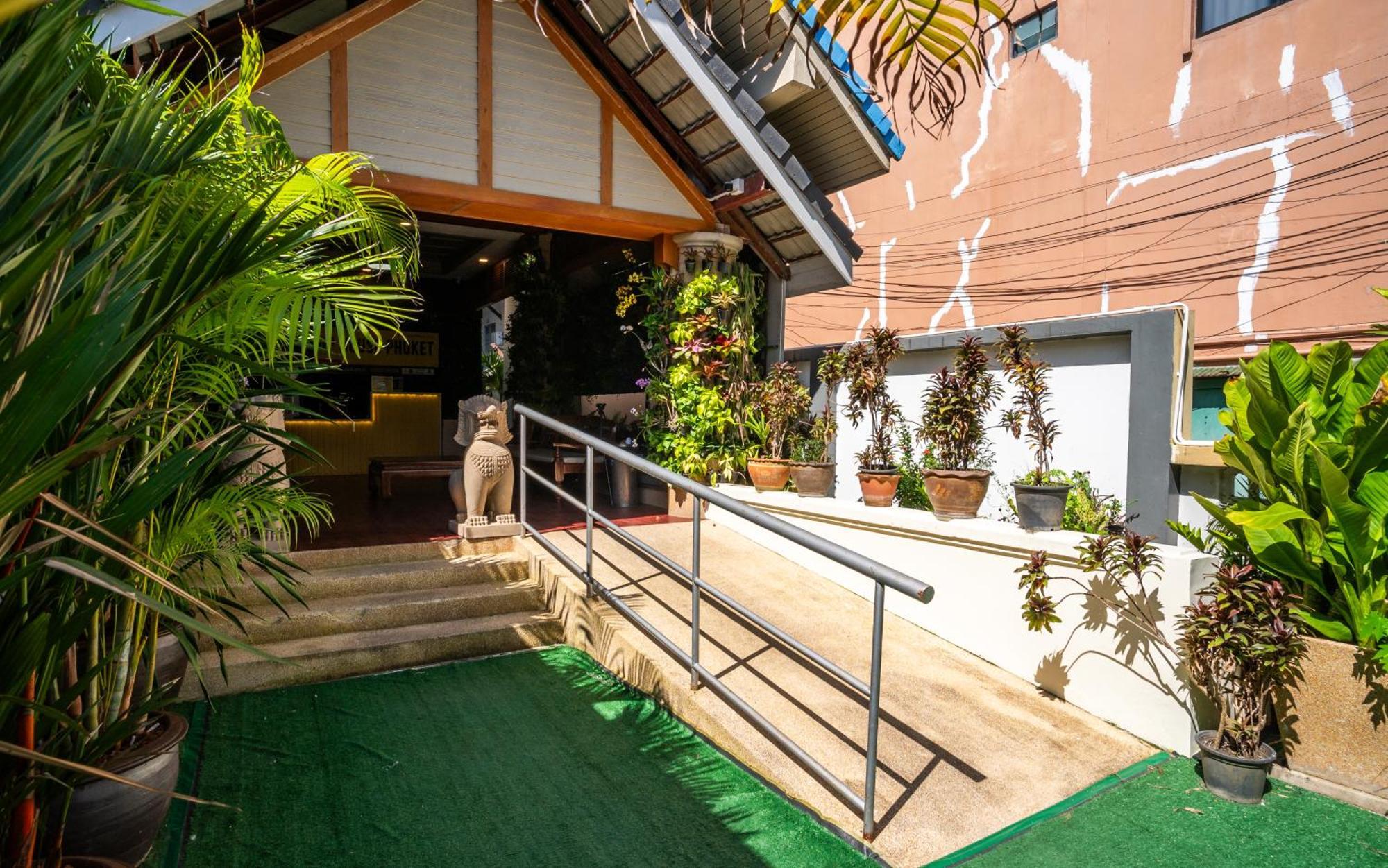 Gp House Phuket Patong Beach Eksteriør billede