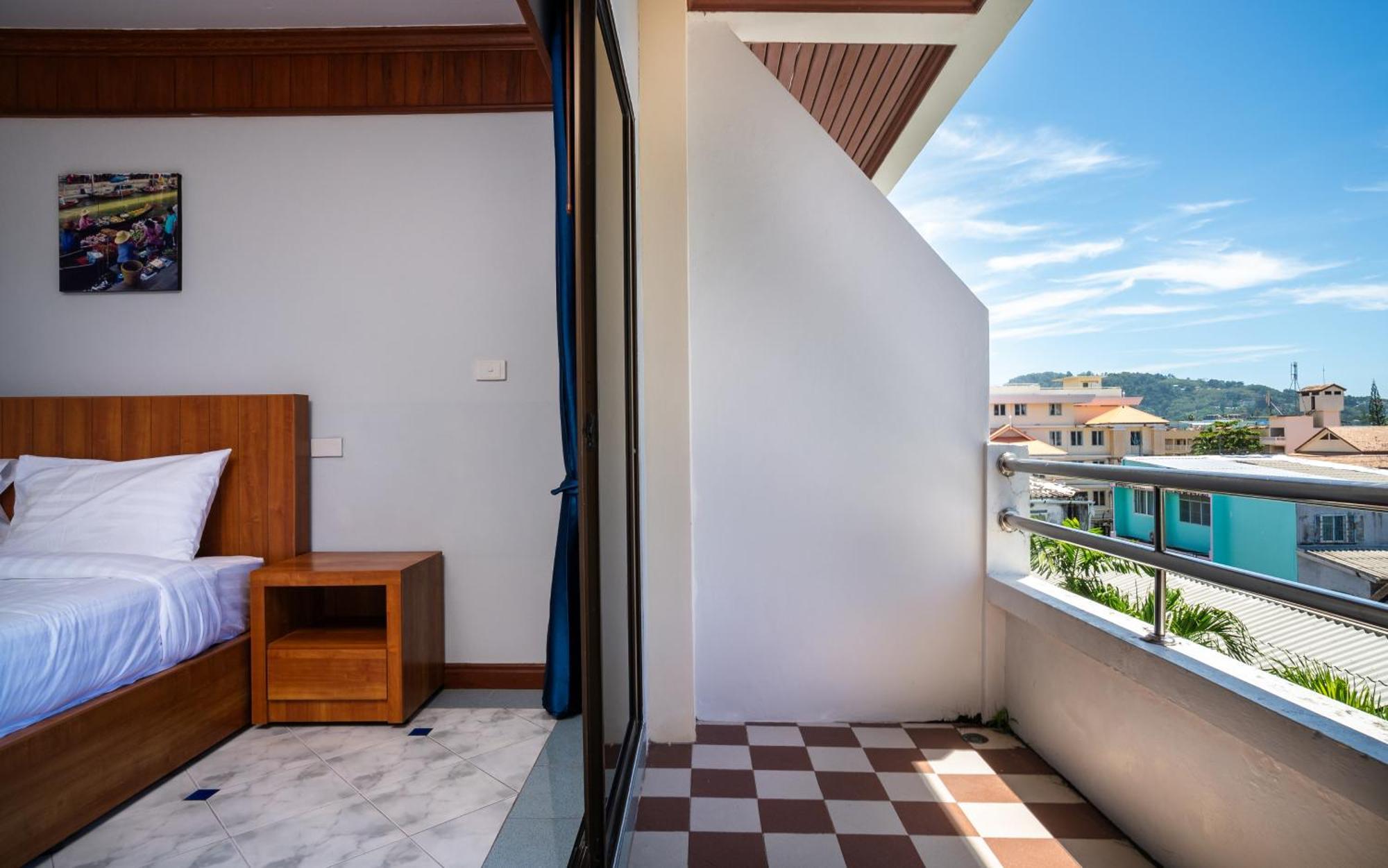 Gp House Phuket Patong Beach Eksteriør billede